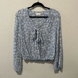ALTAR'D STATE Light Blue Floral Long Sleeve Tie Top, Size S